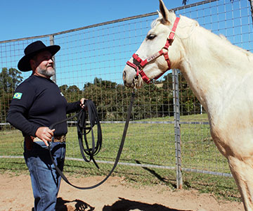 Centro de Treinamento Equestre de Extrema | Encantador de Cavalos